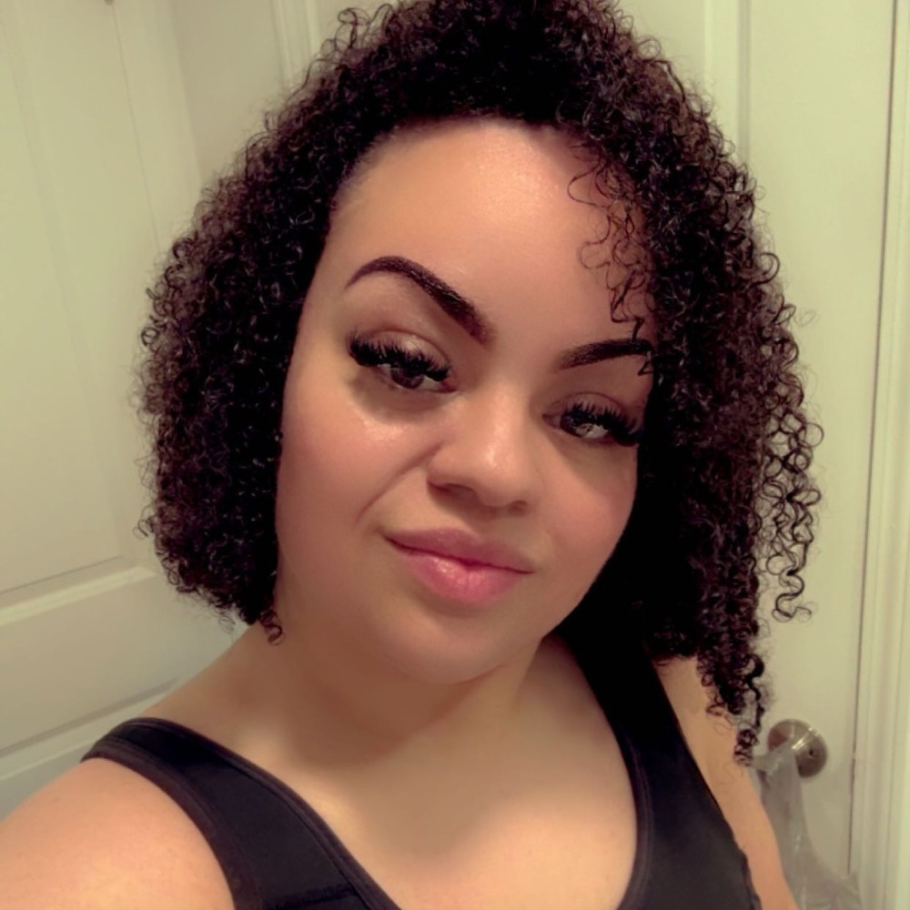 Meet your Posher, Maria